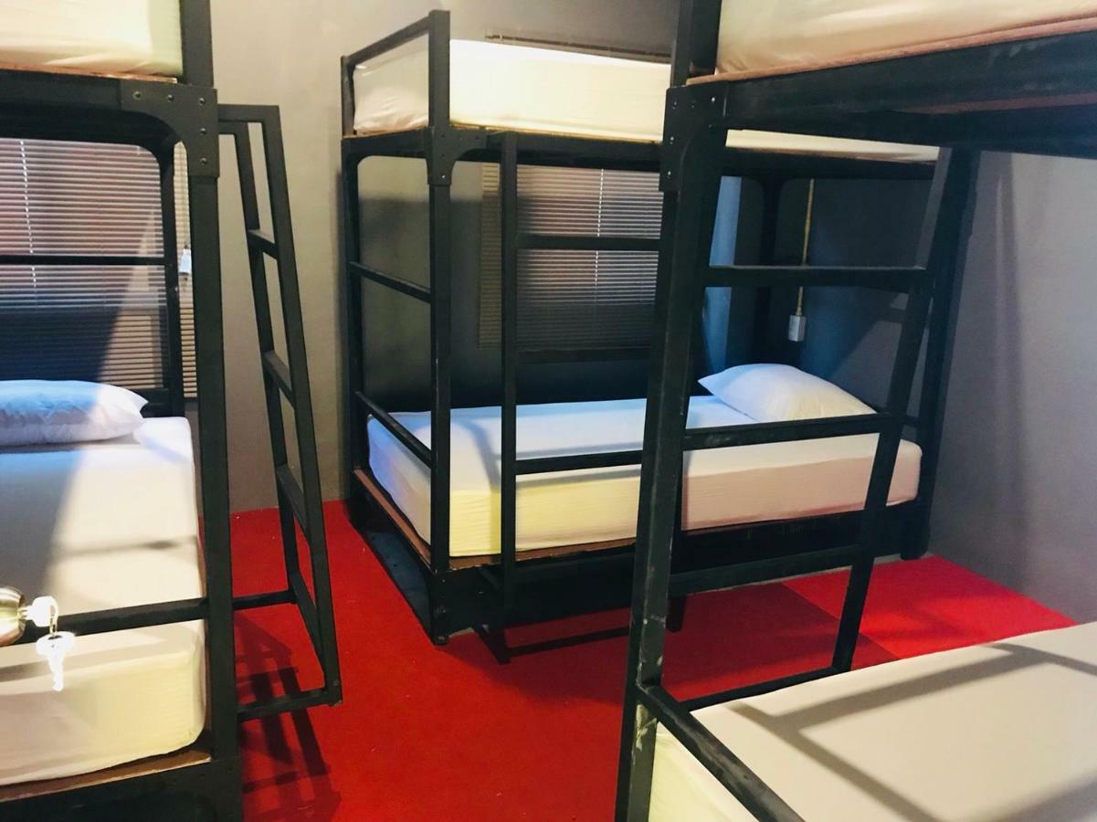 248 Street Hostel Csiangmaj Kültér fotó