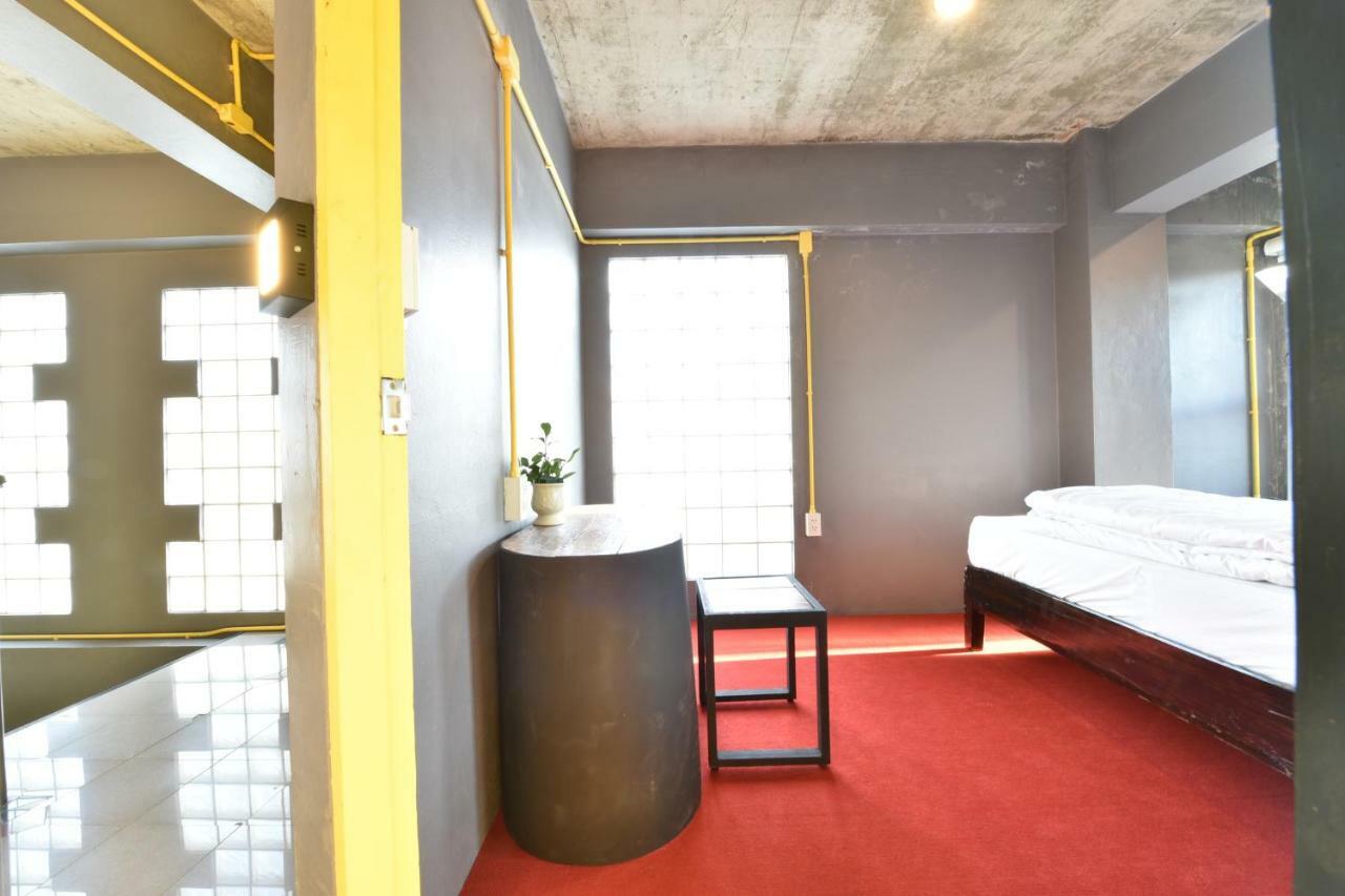 248 Street Hostel Csiangmaj Kültér fotó