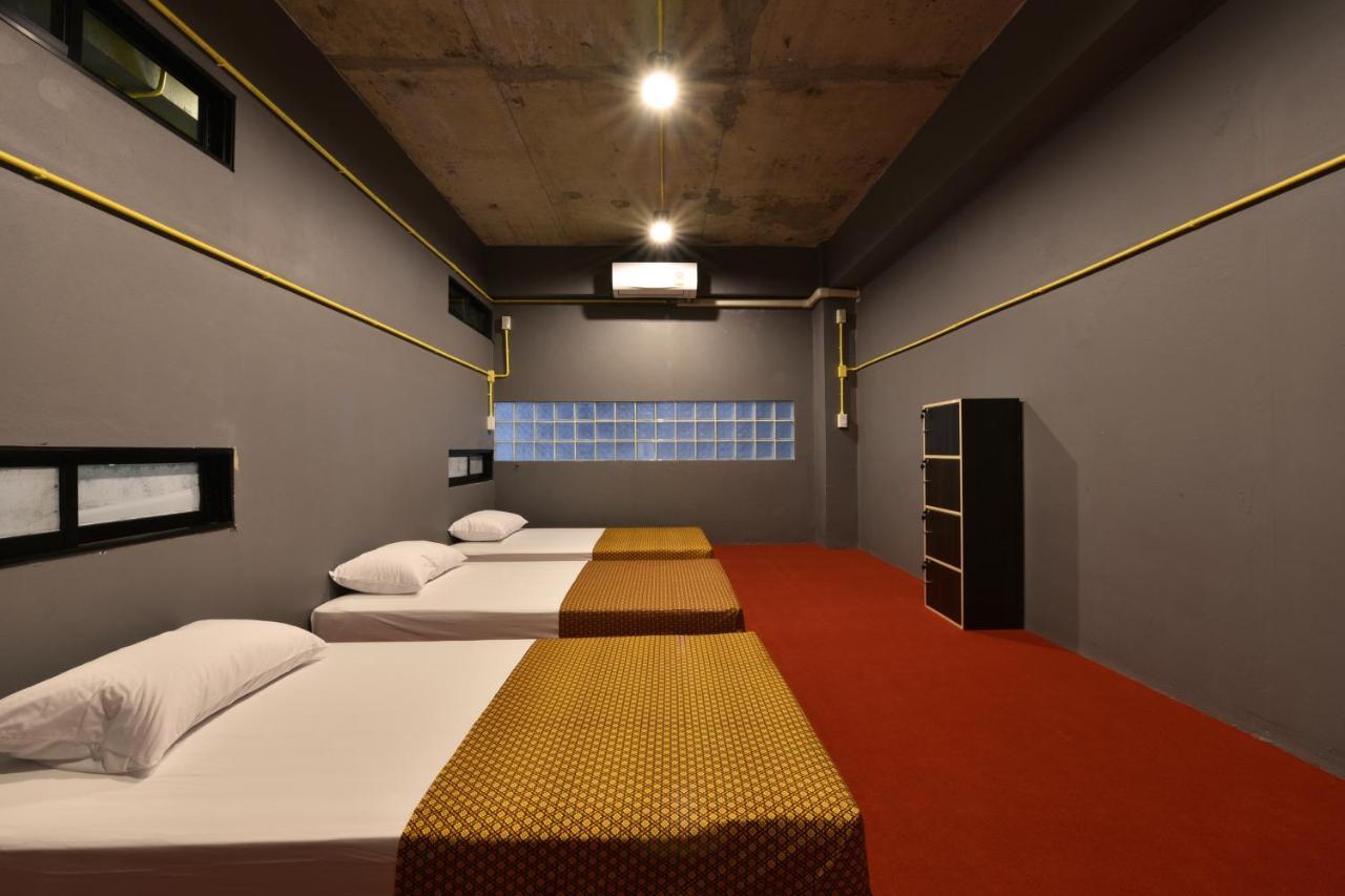 248 Street Hostel Csiangmaj Kültér fotó